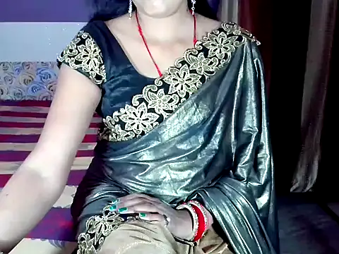 MEGA JII online show from November 28, 2025, 5:13 pm