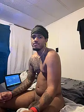 Snapshot of tyrek5051 chatting on November 27, 2025, 8:37 am tyrek5051 online show from November 27, 2025, 8:37 am