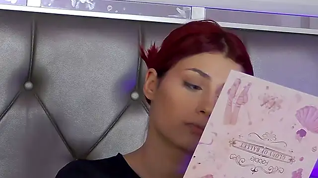 Snapshot of LunaHart chatting on March 22, 2026, 1:01 pm LunaHart online show from March 22, 2026, 1:01 pm