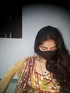 Snapshot of Sexey-Puja chatting on October 27, 2025, 12:22 am Sexey-Puja online show from October 27, 2025, 12:22 am