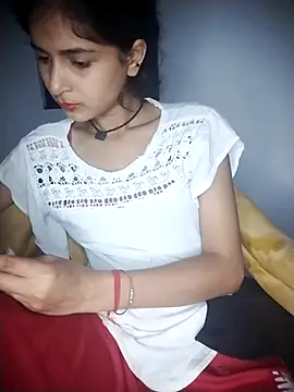 Snapshot of Sexey-Puja chatting on October 8, 2025, 3:41 am Sexey-Puja online show from October 8, 2025, 3:41 am