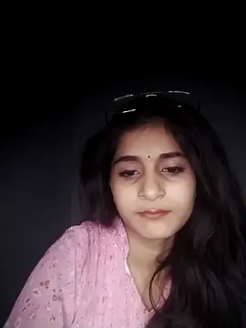 Sexey-Puja online show from December 19, 2025, 1:24 pm