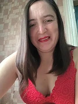 Snapshot of EvelinCutex chatting on November 4, 2025, 7:12 am EvelinCutex online show from November 4, 2025, 7:12 am