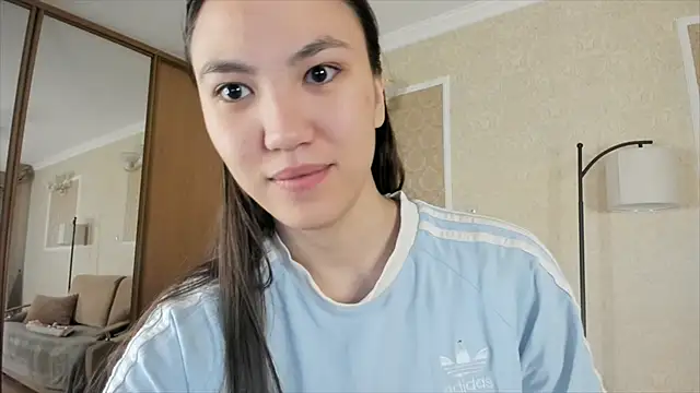 sakura oki doki online show from September 19, 2025, 9:24 am