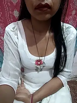 Paakhi-Singh online show from December 19, 2025, 4:09 pm