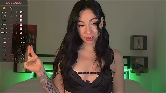 Snapshot of babywin77 chatting on November 4, 2025, 9:29 pm babywin77 online show from November 4, 2025, 9:29 pm