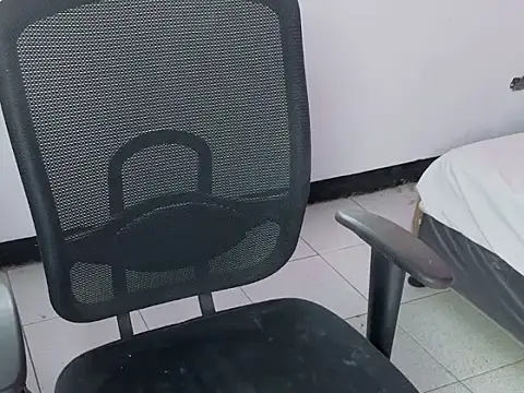 invincible200 online show from October 31, 2025, 1:52 pm