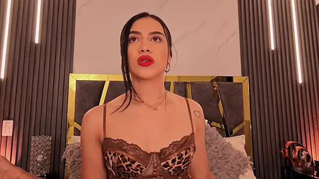ScarletTorres online show from May 18, 2026, 6:23 pm