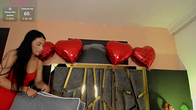 ScarletTorres online show from February 15, 2026, 4:06 pm