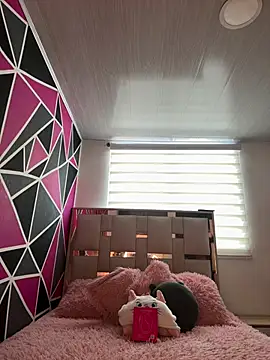 Snapshot of Melissa_coll chatting on April 8, 2026, 1:45 pm Melissa coll online show from April 8, 2026, 1:45 pm