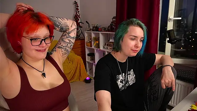 Snapshot of Sova173 chatting on March 21, 2026, 4:44 pm Sova173 online show from March 21, 2026, 4:44 pm