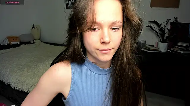 Snapshot of cute_little_ass chatting on May 5, 2026, 3:04 pm cute little ass online show from May 5, 2026, 3:04 pm