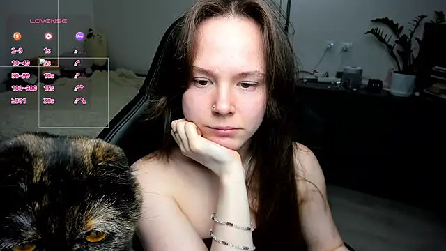 Snapshot of cute_little_ass chatting on May 3, 2026, 4:32 pm cute little ass online show from May 3, 2026, 4:32 pm