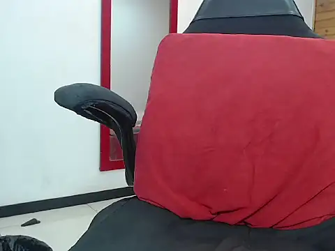 Snapshot of JackyHotBlack chatting on December 19, 2025, 2:59 am JackyHotBlack online show from December 19, 2025, 2:59 am