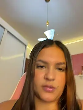 rayssabjj online show from May 29, 2026, 1:44 am