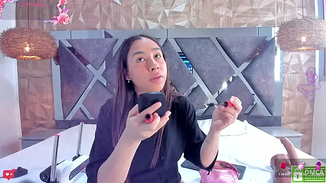 Selene  Lopez  online show from March 16, 2026, 7:49 pm