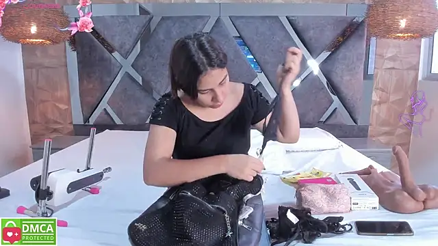 Snapshot of Selene__Lopez_ chatting on June 16, 2026, 7:25 pm Selene Lopez online show from June 16, 2026, 7:25 pm
