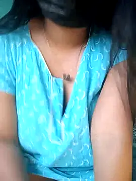 Snapshot of yoursexy_rumi chatting on November 10, 2025, 5:45 am yoursexy rumi online show from November 10, 2025, 5:45 am