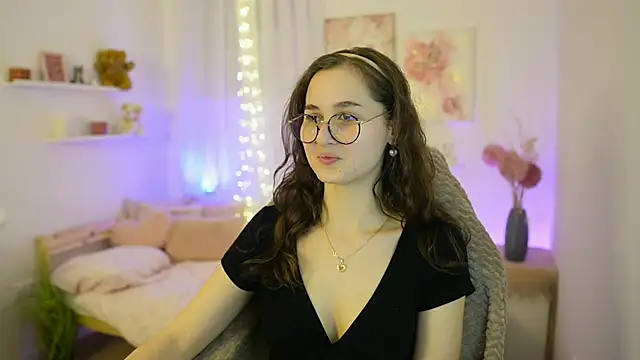 Annita Grey online show from December 18, 2025, 7:29 pm