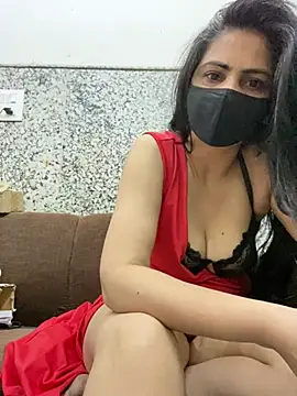 SashaPatel online show from April 30, 2026, 1:45 am