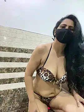 Snapshot of SashaPatel chatting on May 9, 2026, 2:59 am SashaPatel online show from May 9, 2026, 2:59 am