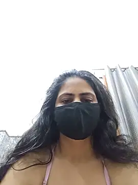 Snapshot of SashaPatel chatting on August 3, 2026, 3:14 am SashaPatel online show from August 3, 2026, 3:14 am