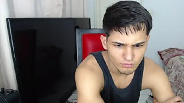 Snapshot of Alex_mojica chatting on November 6, 2025, 5:11 am Alex mojica online show from November 6, 2025, 5:11 am