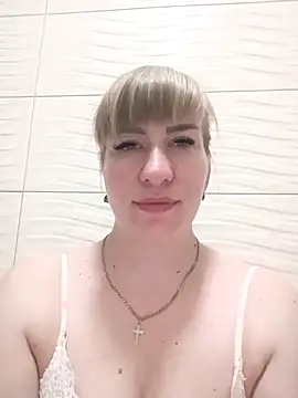 babyjessi online show from April 30, 2026, 8:49 pm