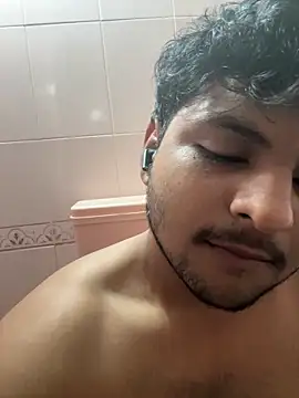 Snapshot of Kira_1413 chatting on February 21, 2026, 7:16 pm Kira 1413 online show from February 21, 2026, 7:16 pm