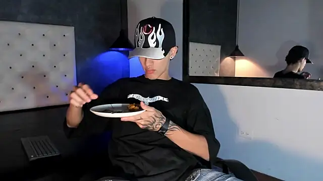  realwav online show from December 19, 2025, 7:55 am