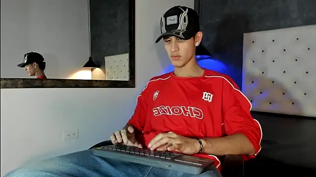  realwav online show from November 7, 2025, 5:28 pm