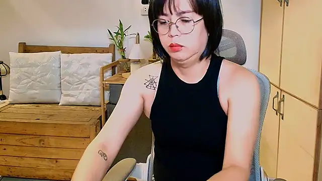 Snapshot of moriliciousxxx chatting on May 20, 2026, 11:46 pm moriliciousxxx online show from May 20, 2026, 11:46 pm
