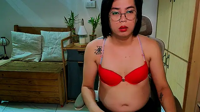 Snapshot of moriliciousxxx chatting on May 25, 2026, 12:21 am moriliciousxxx online show from May 25, 2026, 12:21 am