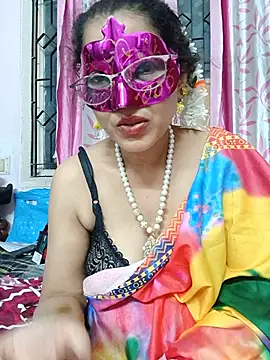 Snapshot of thanusi_2 chatting on August 2, 2026, 5:21 pm thanusi 2 online show from August 2, 2026, 5:21 pm