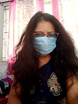Snapshot of thanusi_2 chatting on June 27, 2026, 5:46 am thanusi 2 online show from June 27, 2026, 5:46 am
