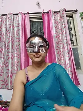 Snapshot of thanusi_2 chatting on May 18, 2026, 5:51 pm thanusi 2 online show from May 18, 2026, 5:51 pm