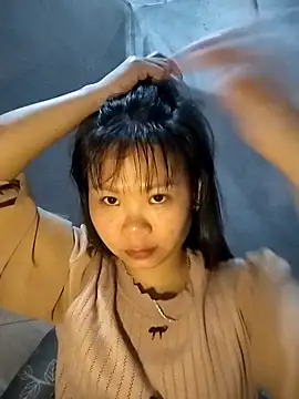 LinhNa999 online show from February 23, 2026, 1:51 am