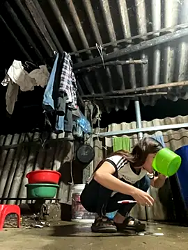 Snapshot of Sunny_lotus chatting on October 20, 2025, 11:55 am Sunny lotus online show from October 20, 2025, 11:55 am