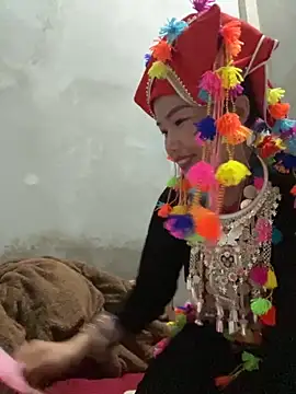 Snapshot of Sunny_lotus chatting on September 18, 2025, 4:26 am Sunny lotus online show from September 18, 2025, 4:26 am