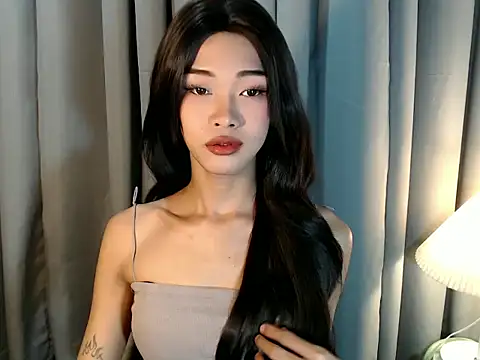 holyakiesha online show from March 12, 2026, 9:35 am