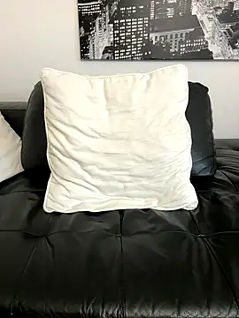 Manu97k online show from October 16, 2025, 8:44 am