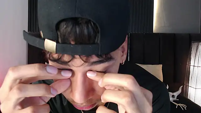 Dominic ghost online show from October 22, 2025, 9:35 pm