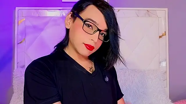 Dannyhot  online show from August 3, 2026, 10:14 pm