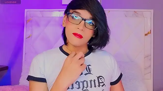 Dannyhot  online show from May 2, 2026, 8:47 pm