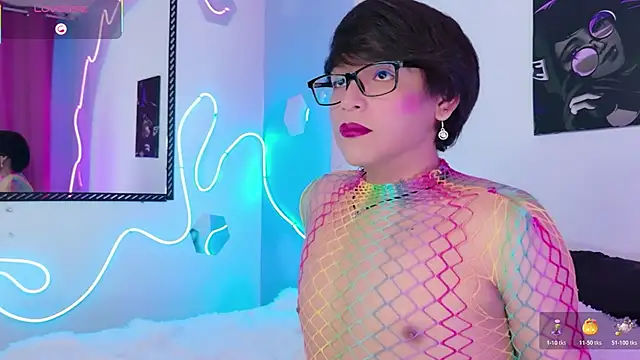 Snapshot of Dannyhot_ chatting on November 11, 2025, 9:09 pm Dannyhot online show from November 11, 2025, 9:09 pm