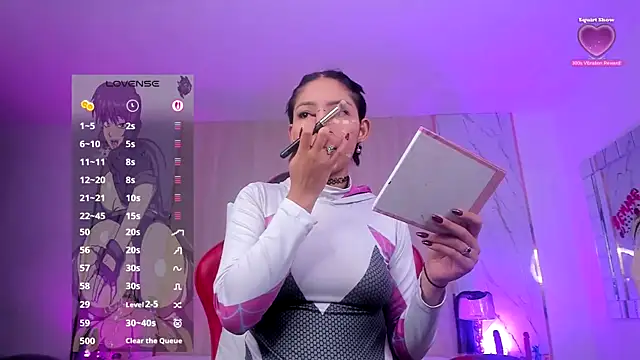 Snapshot of Nyveth chatting on December 14, 2025, 12:44 pm Nyveth online show from December 14, 2025, 12:44 pm