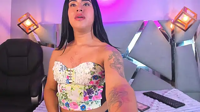 ashleylitle online show from September 12, 2025, 7:19 am