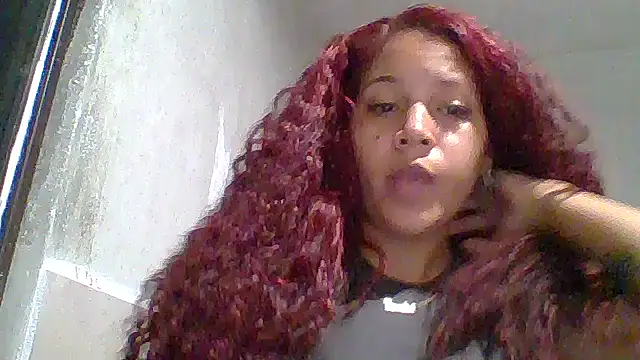 Daila Lucia online show from November 24, 2025, 12:21 am