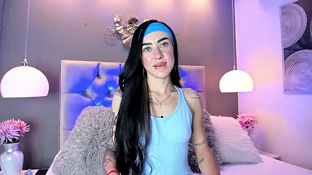 athziry g online show from November 5, 2025, 5:21 am