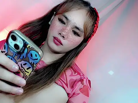 Snapshot of Sugarfucker20 chatting on March 19, 2026, 9:26 pm Sugarfucker20 online show from March 19, 2026, 9:26 pm